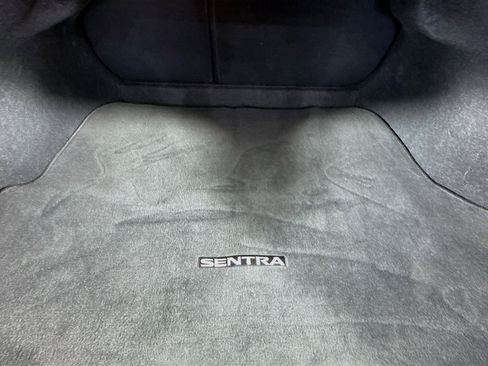 Used 2024 Nissan Sentra SV FWD image 34