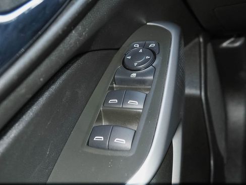 Certified 2024 Chevrolet Trax LS w/ LS Convenience Package image 25