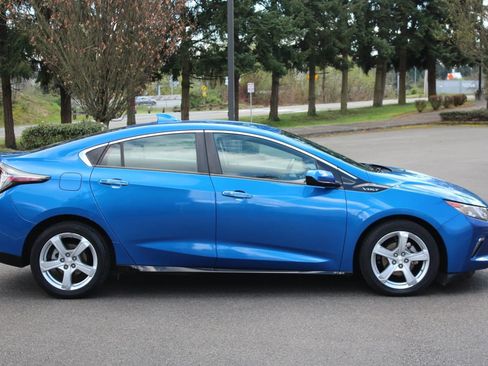 Used 2016 Chevrolet Volt LT image 6