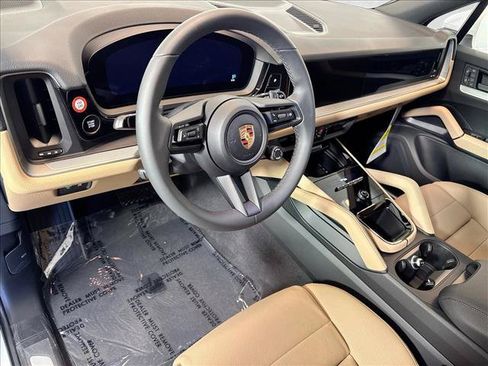 New 2026 Porsche Cayenne S AWD/4WD image 4