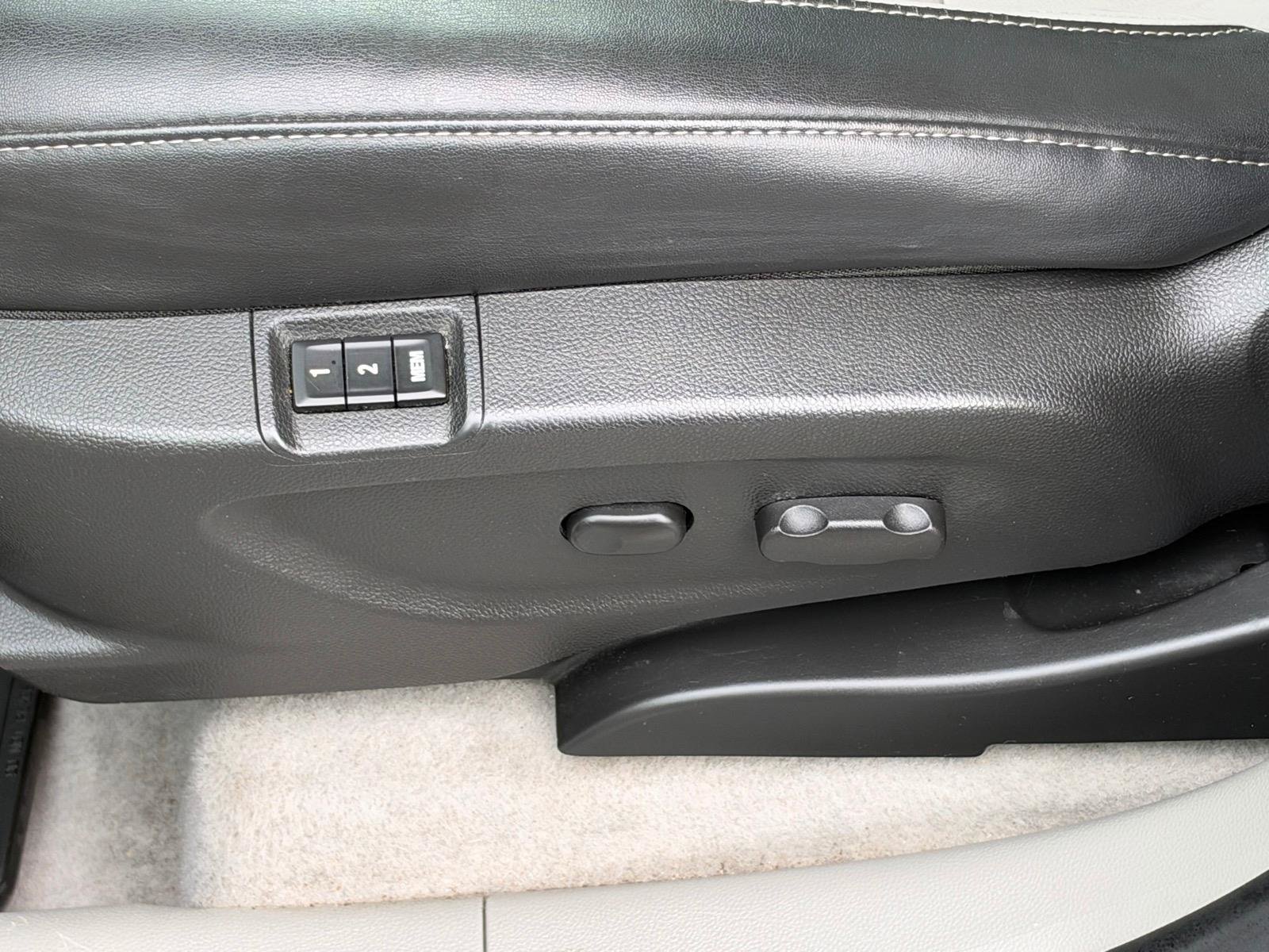 Used 2014 Buick Encore Premium AWD/4WD image 8
