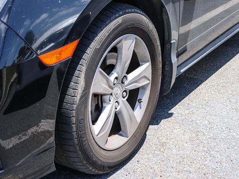Used 2018 Honda Odyssey EX-L image 4