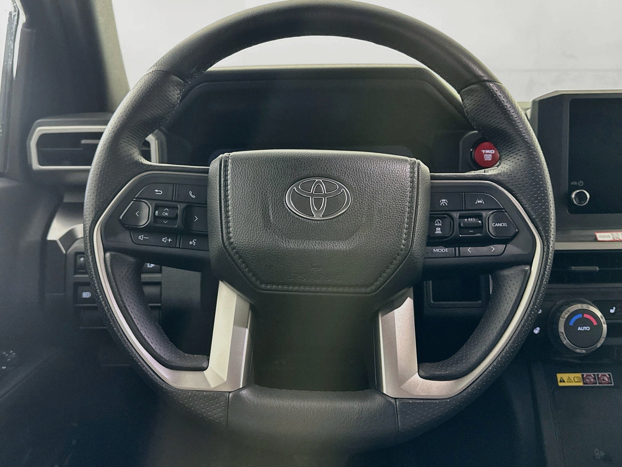 Used 2026 Toyota 4Runner TRD Off-Road AWD/4WD image 18