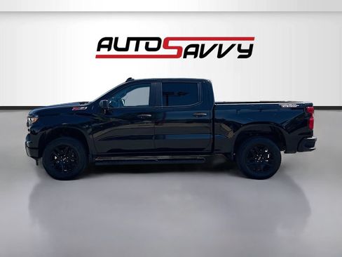Used 2025 Chevrolet Silverado 1500 Custom Trail Boss w/ Turbomax Blackout Package AWD/4WD image 4