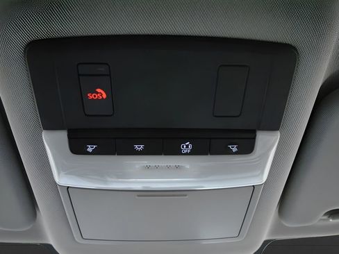 Used 2024 Nissan Rogue SV image 27