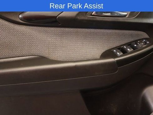 Used 2022 Chevrolet TrailBlazer LT w/ Sun and Liftgate Package AWD/4WD image 10