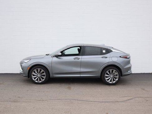 New 2026 Buick Envista Avenir image 4