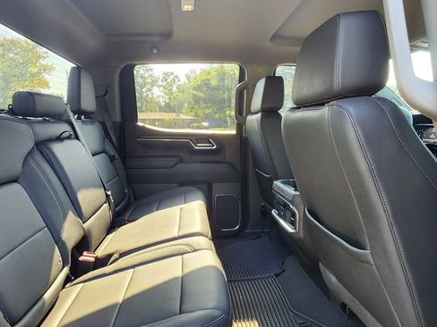 Used 2025 GMC Sierra 1500 SLT w/ SLT Premium Package AWD/4WD image 20
