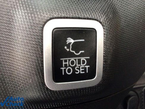 Used 2023 Jeep Grand Cherokee Summit w/ Advanced Protech Group IV image 34