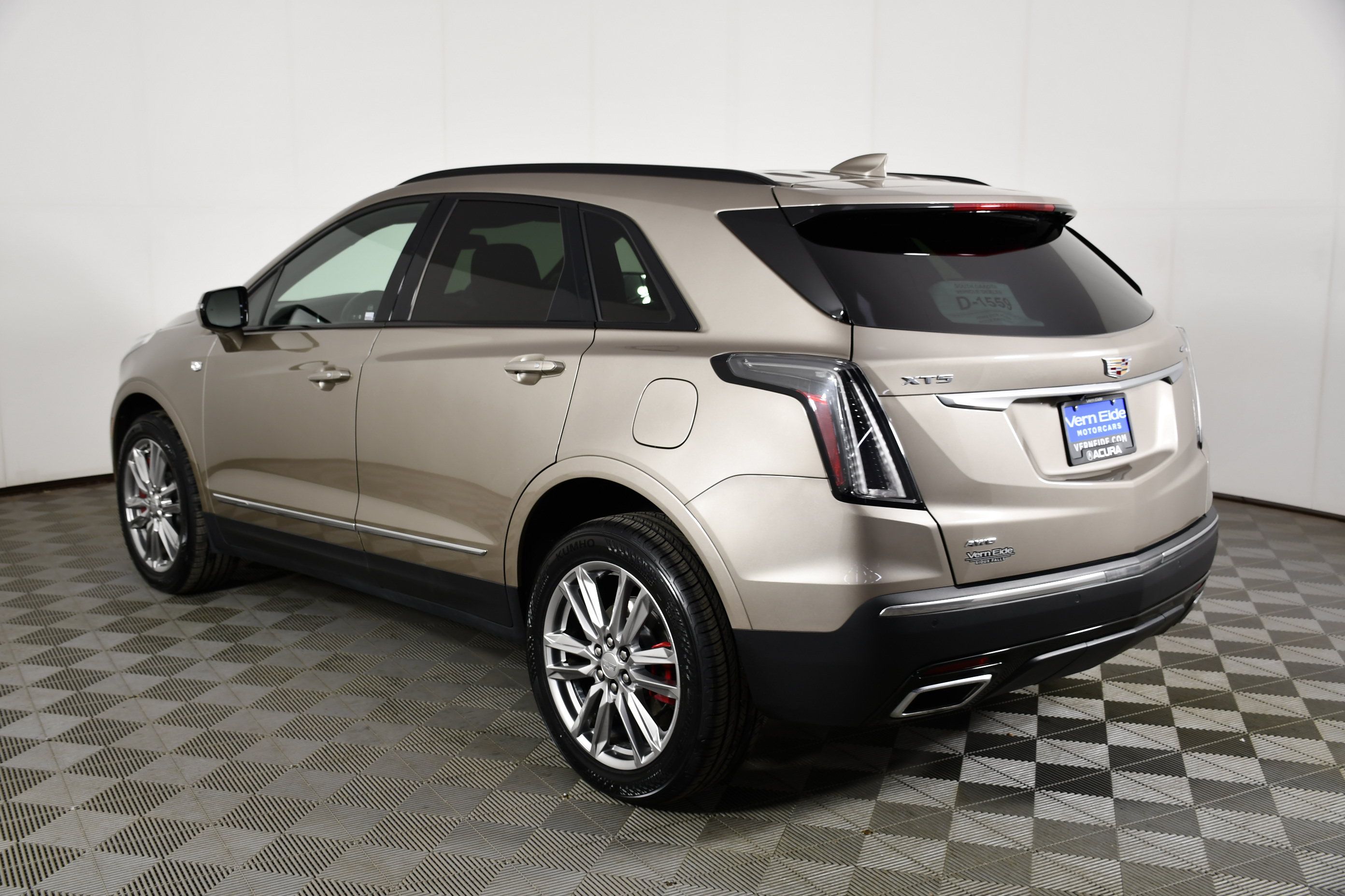 Used 2023 Cadillac XT5 Sportv AWD/4WD image 8