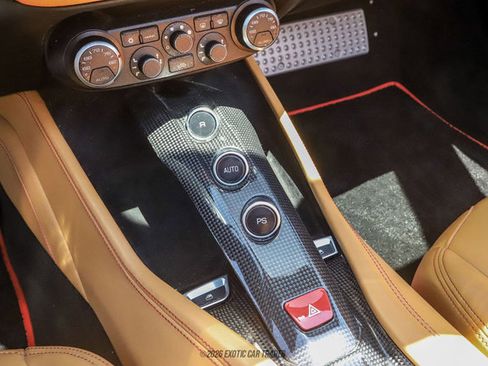 Used 2015 Ferrari California T RWD image 55