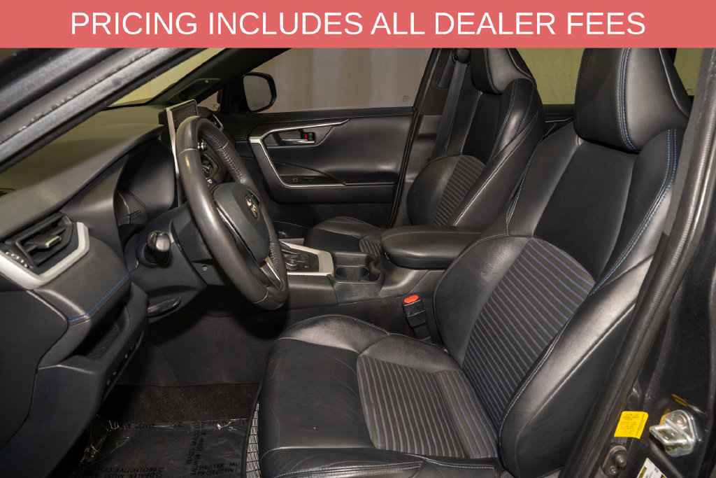 Used 2020 Toyota RAV4 XSE AWD/4WD image 12