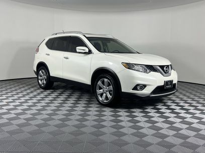 Used 2016 Nissan Rogue SL w/ SL Premium Package