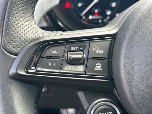 Used 2024 Alfa Romeo Tonale Veloce image 22