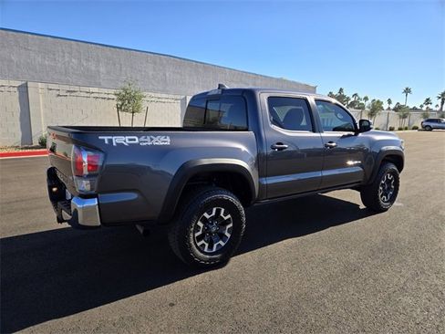 Certified 2023 Toyota Tacoma 4x4 Double Cab image 4