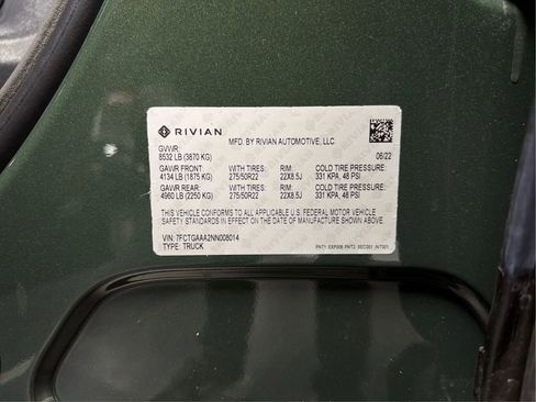 Used 2022 Rivian R1T Adventure image 19