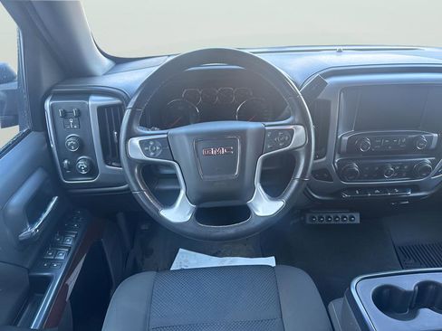 Used 2018 GMC Sierra 1500 SLE w/ SLE Value Package image 21