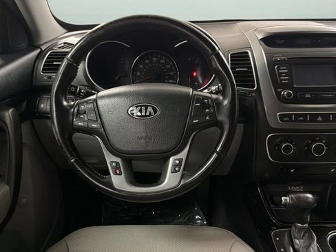 Used 2015 Kia Sorento LX FWD image 10