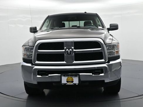 Used 2018 RAM 2500 SLT AWD/4WD image 3