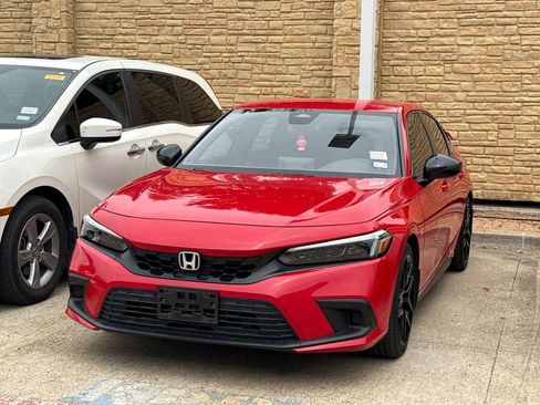 Used 2022 Honda Civic Sport image 1