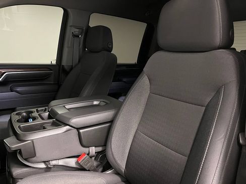 Used 2025 Chevrolet Silverado 2500 LT w/ Convenience Package AWD/4WD image 22