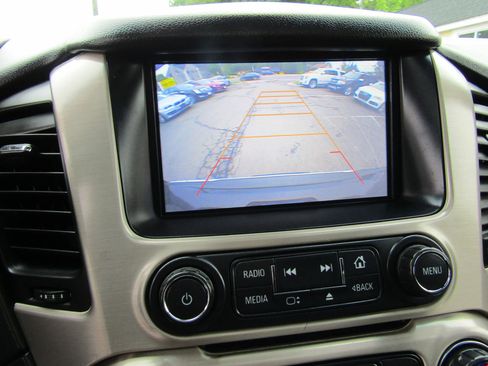 Used 2016 GMC Yukon XL Denali w/ Open Road Package AWD/4WD image 30