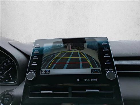 Used 2021 Toyota Avalon XSE image 12