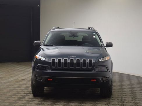 Used 2016 Jeep Cherokee Trailhawk image 21
