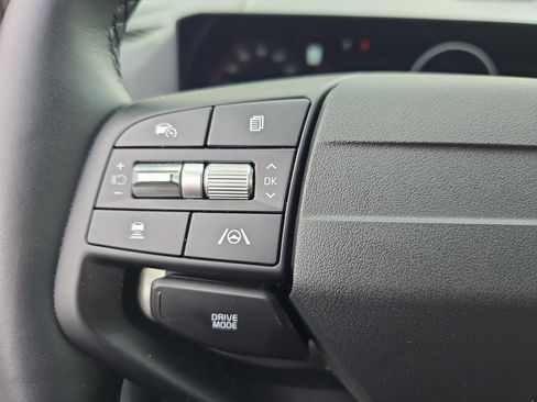 Used 2026 Kia Sportage SX Prestige image 17