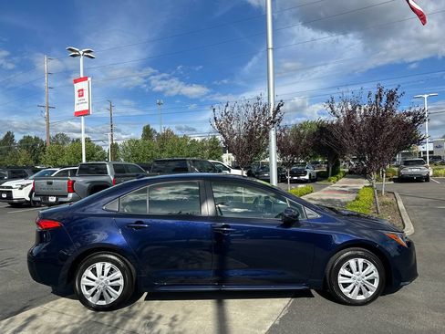 Certified 2026 Toyota Corolla LE FWD image 6
