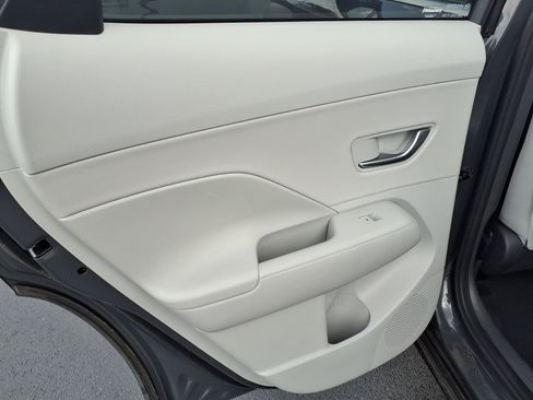 Certified 2024 Hyundai Kona Limited AWD/4WD image 18