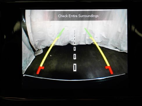 Used 2021 Jeep Grand Cherokee Limited w/ Trailer Tow Group IV AWD/4WD image 8