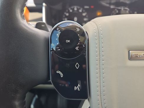 Used 2019 Land Rover Range Rover Supercharged AWD/4WD image 23