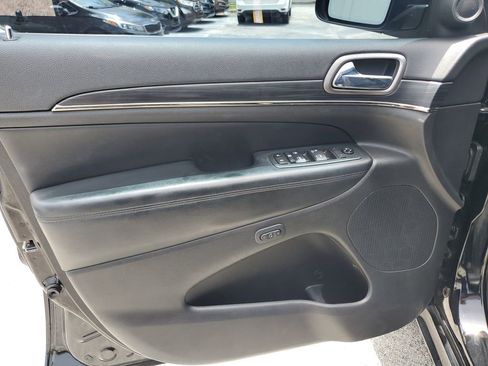 Used 2020 Jeep Grand Cherokee Limited X AWD/4WD image 21