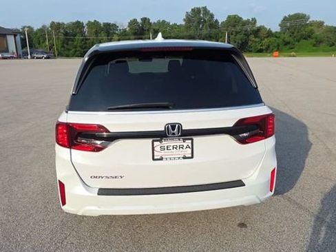 Used 2025 Honda Odyssey EX-L image 8