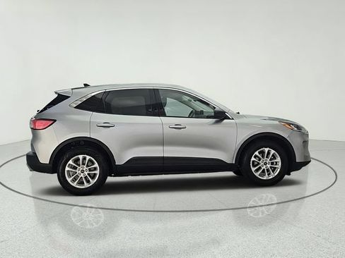 Used 2022 Ford Escape SE FWD image 7