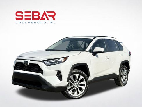 Used 2022 Toyota RAV4 XLE Premium FWD image 1