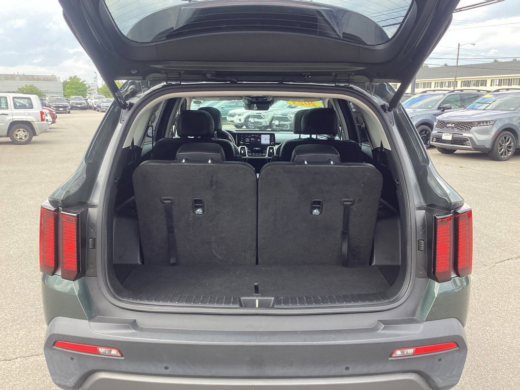 Certified 2023 Kia Sorento X-Line EX AWD/4WD image 10