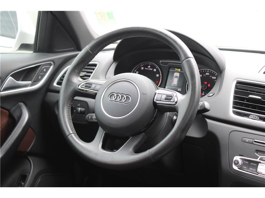 Used 2018 Audi Q3 2.0T Premium AWD/4WD image 18