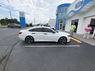 Used 2018 Honda Accord Sport video 2