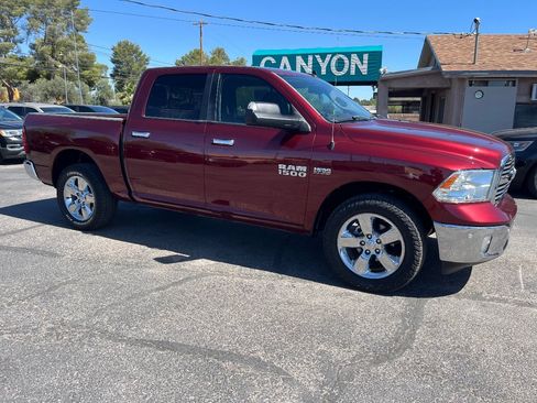 Used 2017 RAM 1500 Big Horn AWD/4WD image 2