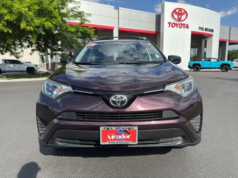 Used 2018 Toyota RAV4 LE w/ All Weather Liner Package AWD/4WD image 6