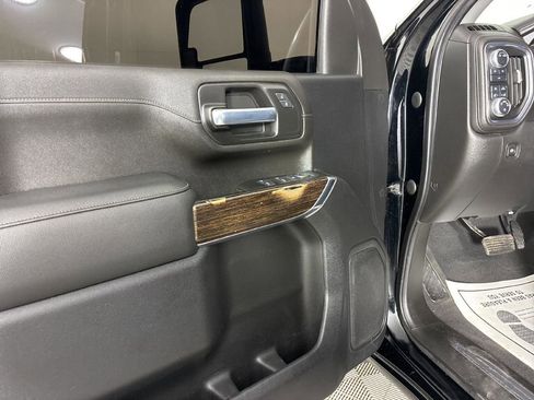 Used 2021 GMC Sierra 2500 SLE w/ SLE Convenience Package image 12