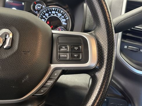 Used 2022 RAM 2500 Big Horn w/ Cold Weather Group image 19