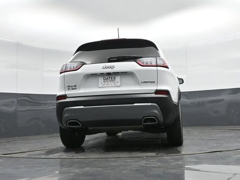 Used 2022 Jeep Cherokee Limited image 31