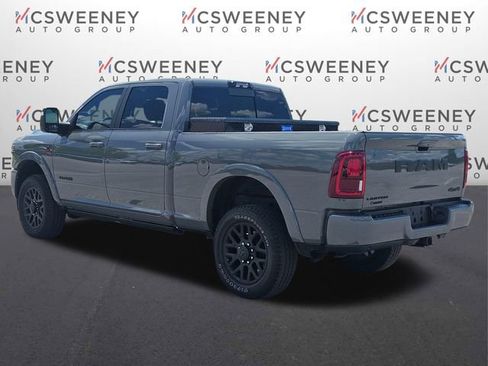 Used 2026 RAM 2500 Limited AWD/4WD image 3