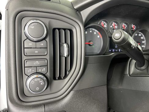 New 2026 GMC Sierra 2500 Pro w/ Convenience Package AWD/4WD image 18