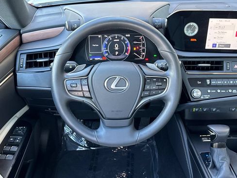Certified 2025 Lexus ES 350 w/ Premium Package FWD image 16
