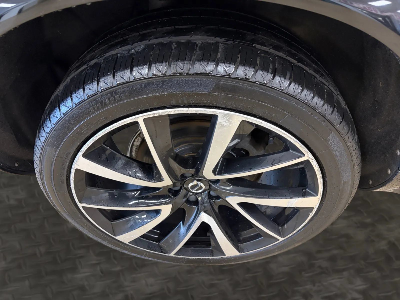 Used 2021 Volvo XC90 T6 Momentum w/ Advanced Package AWD/4WD image 42