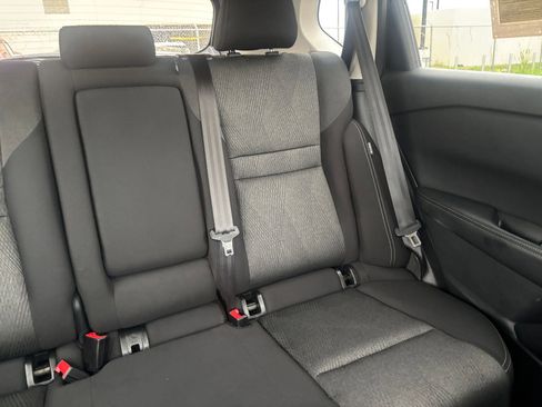 Used 2025 Nissan Rogue SV FWD image 39